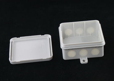جعبه تقسیم سیم در 2 مواد خام مختلف وارد قالب تزریق FORWA